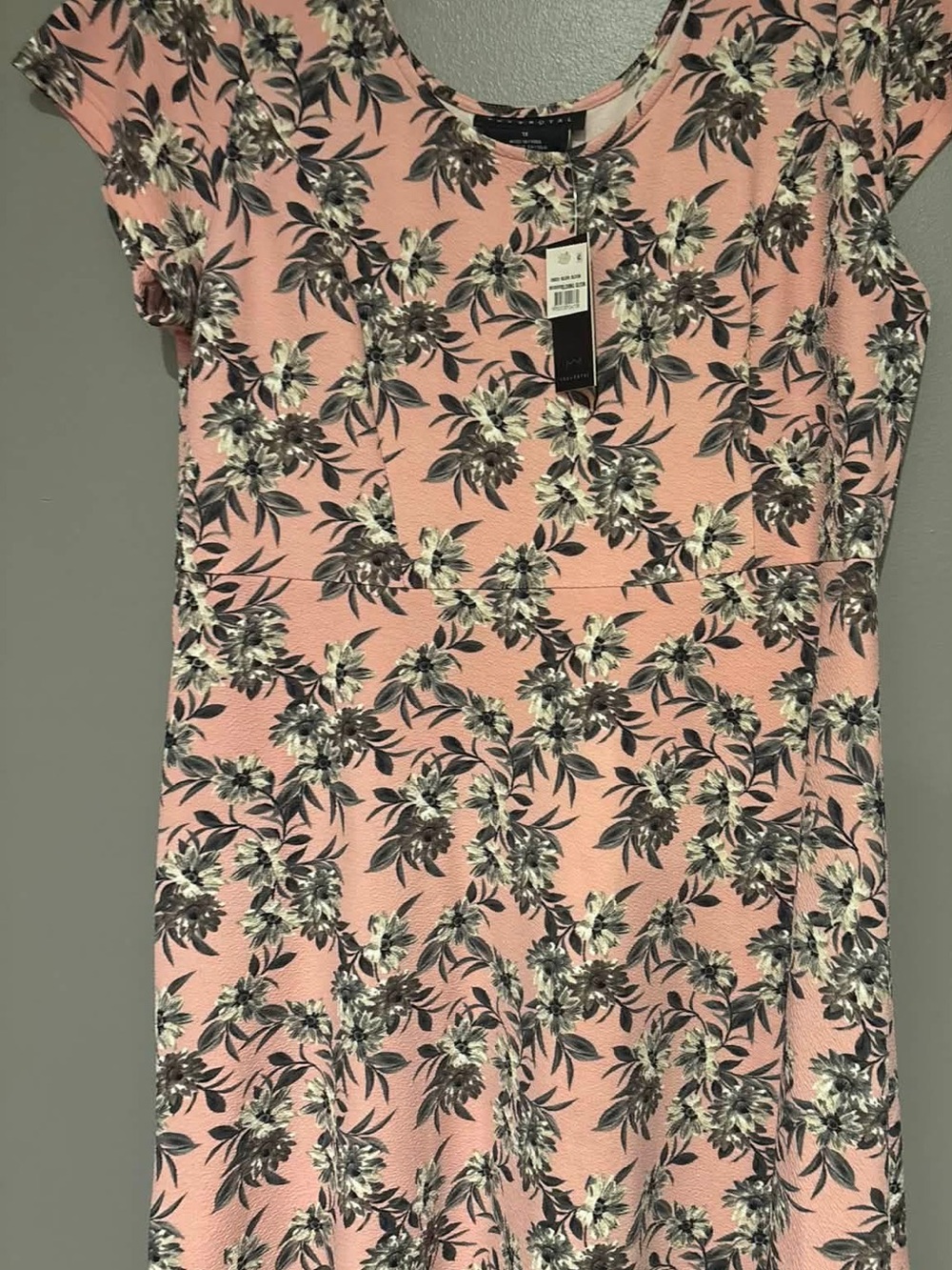 Women’s Pink Floral Cap-Sleeve Mini Dress